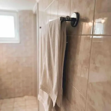 Linear Flat - Center - Private Parking Apartment Chania (Crete)