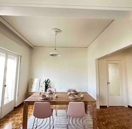 Linear Flat - Center - Private Parking * Chania (Crete)