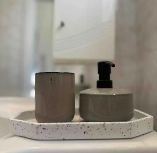 Lejlighed Linear Flat - Center - Private Parking