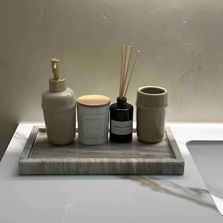 Linear Flat - Center - Private Parking * Chania (Crete)