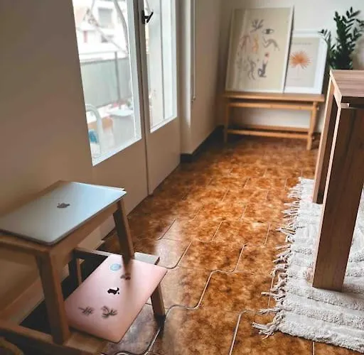 Linear Flat - Center - Private Parking Apartman